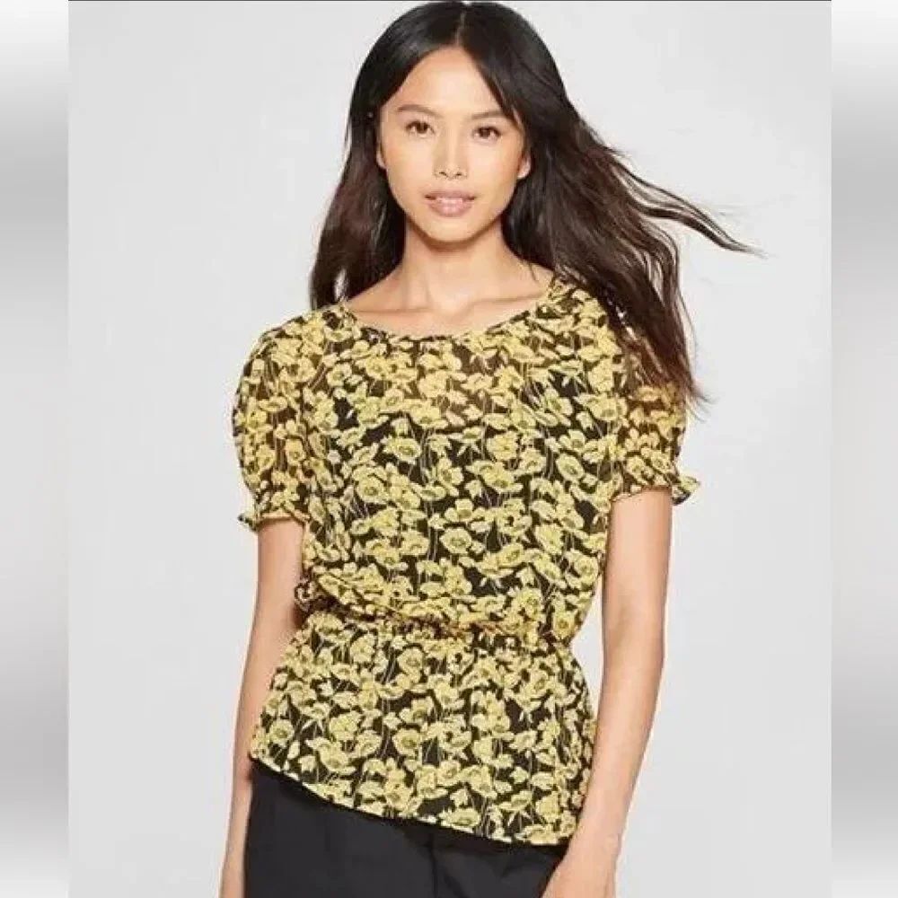 Who What Wear Yellow and Black Floral Blouse✨